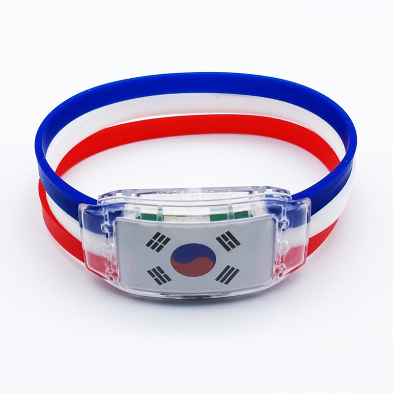 ⚽✨2PCS LED Light Up National Flag Wristbands
