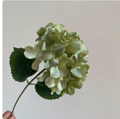 🔥Last Day 70% OFF🔥Artificial Outdoor Hydrangea Flowers - UV resistant, Waterproof, Windproof