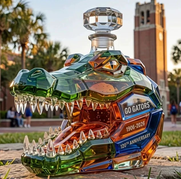 🐊 120th Anniversary Alligator Decanter – Bold Gator Spirit Meets Timeless Craftsmanship | Collector’s Edition 🐊✨