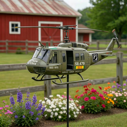 Veteran UH1 Helicopter Metal Wind Spinner Yard Ornament🛩
