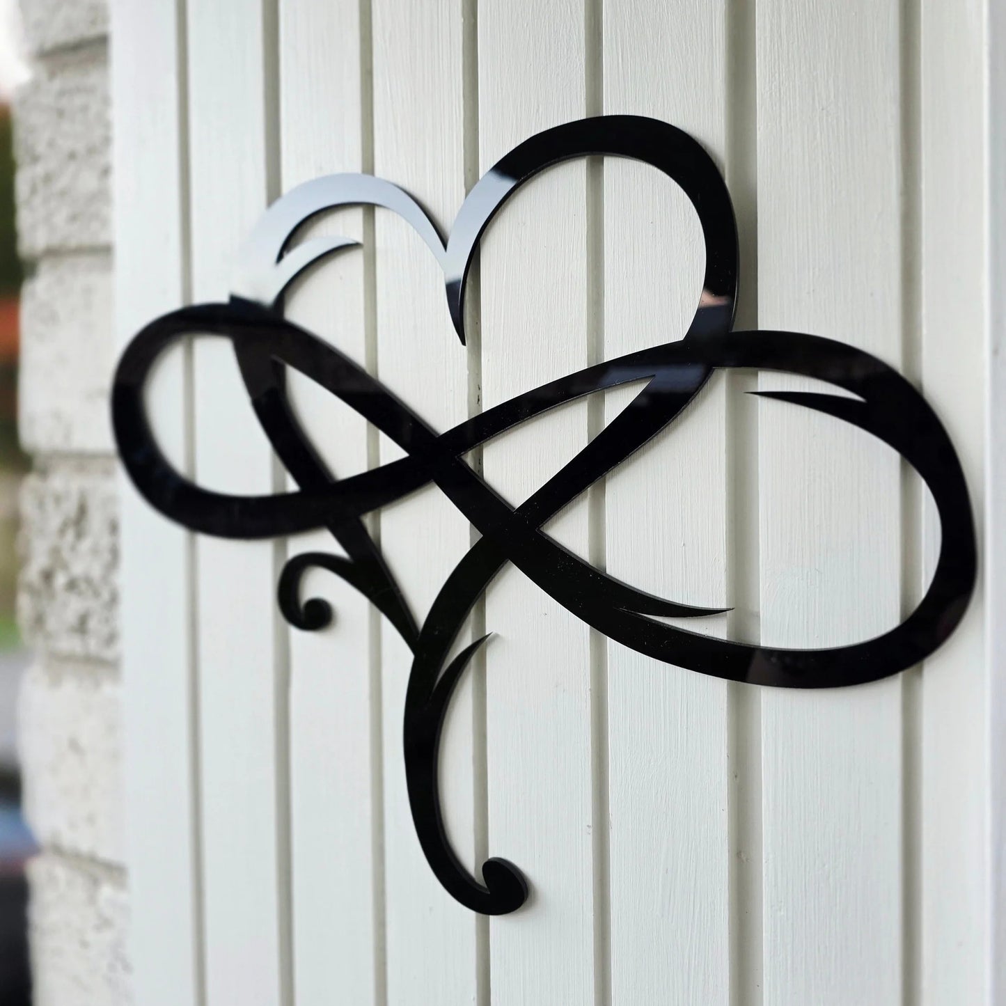 Iron Wall Decoration with Infinite Heart